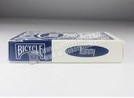 کارت های بازی کاغذ دوچرخه رامی با برچسب پوچ ناشناس برای لنز ها مشخص شده اند